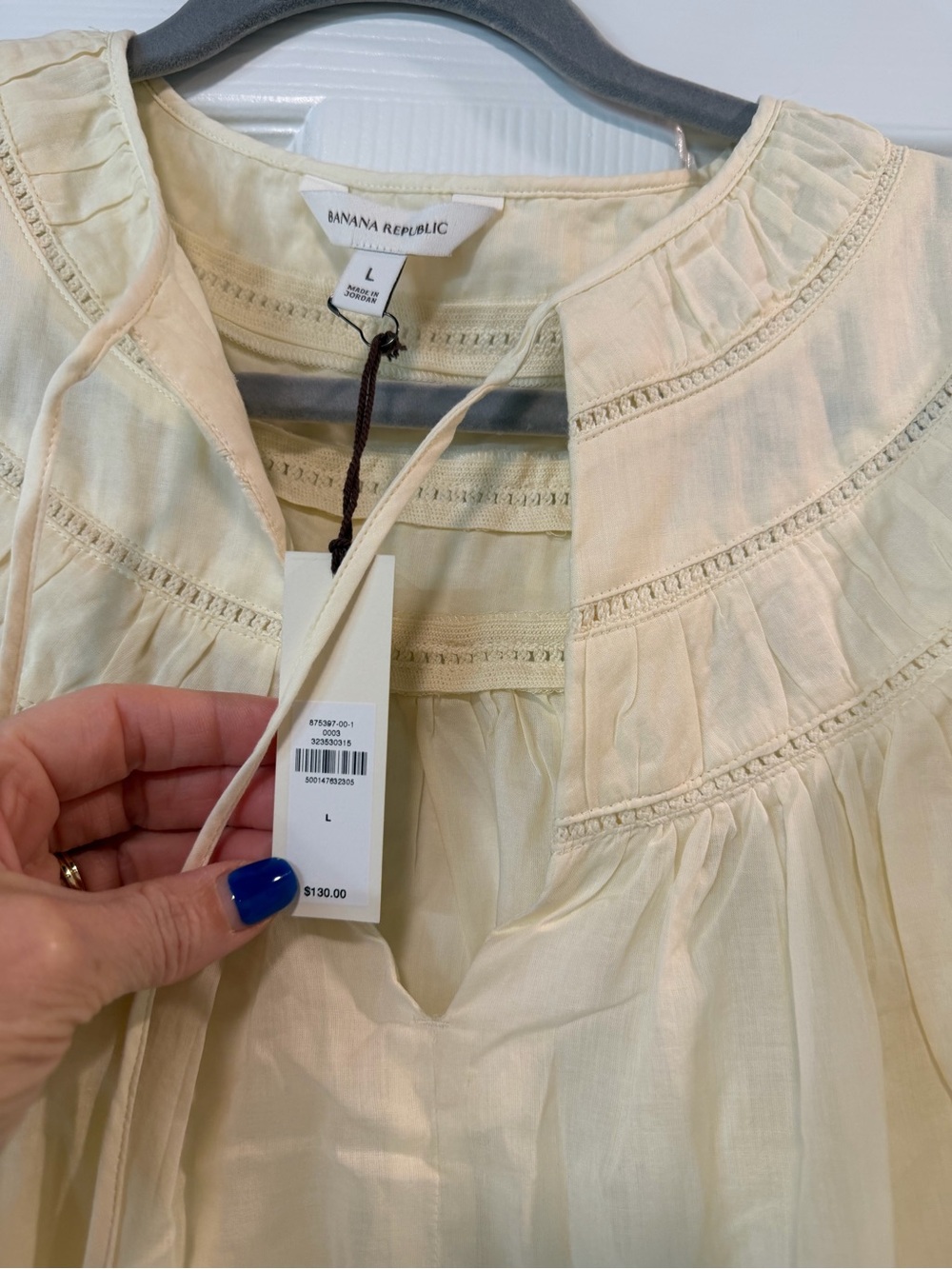 Banana Republic LIGHTWEIGHT COTTON INSET LACE TOP - Picture 2 of 3